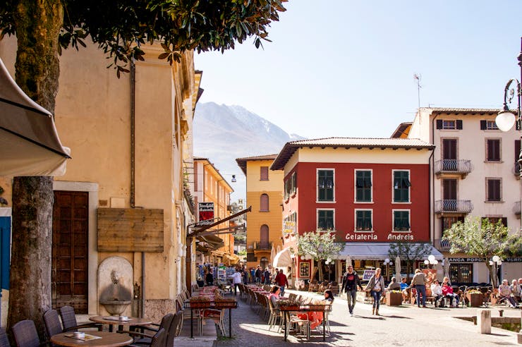 Best restaurants and cafÃ©s in Italy for breakfast